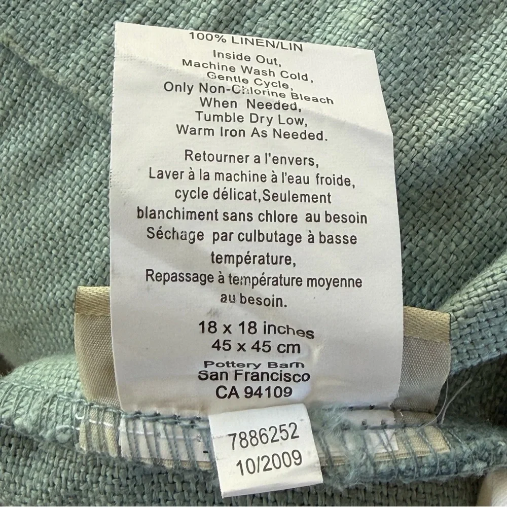Pottery Barn 18x18 Linen Button Pillows Aqua Down‎ Set of 2